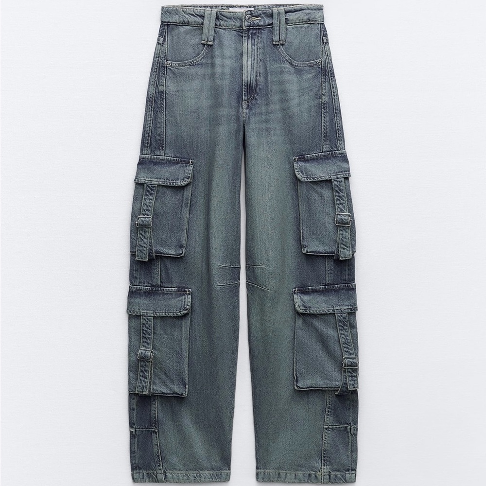 MID-RISE TRF CARGO JEANS by Zara. Brand new with tags never been worn. Size 10